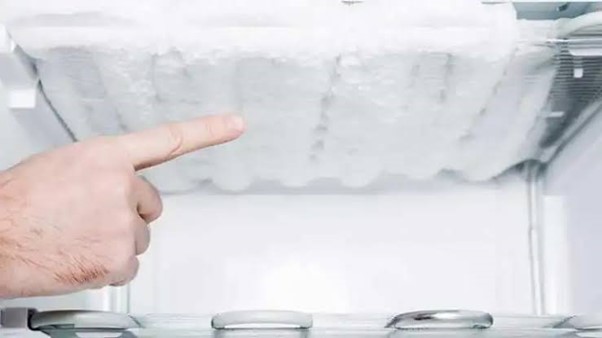 دلایل اصلی برفک زدن یخچال بدون برفک